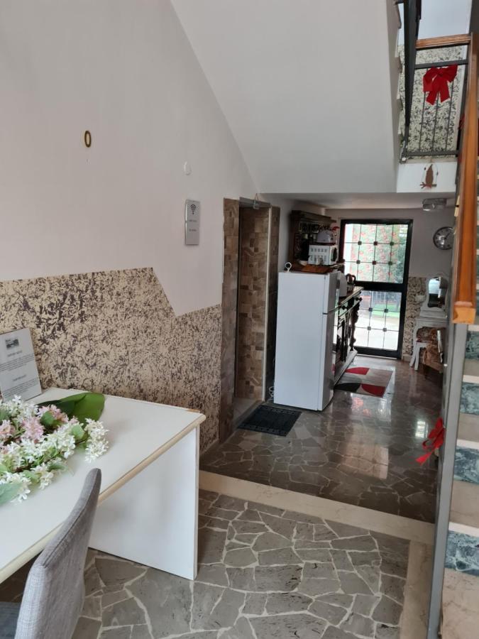فندق أوريو آل سيريوفي  Landlady Airport Orio Bergamo Ida المظهر الخارجي الصورة